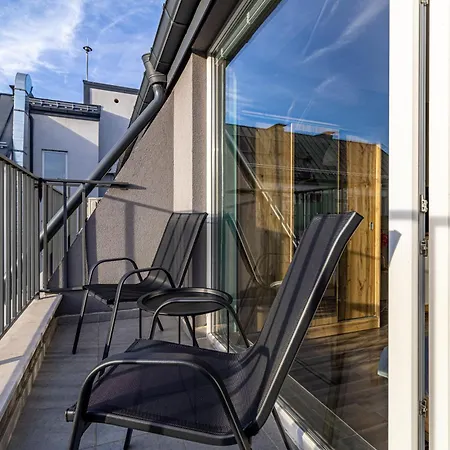 Student With Mountain View Balcony And Underground Parking 1 София