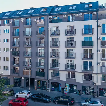 Student With Mountain View Balcony And Underground Parking 1 * Szófia