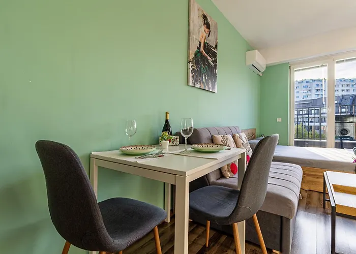 アパート Student With Mountain View Balcony And Underground Parking 1