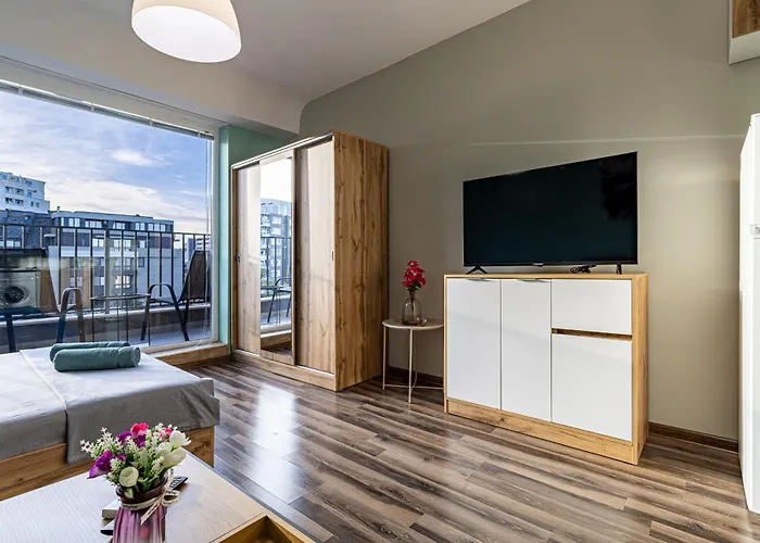 Student With Mountain View Balcony And Underground Parking 1 アパート